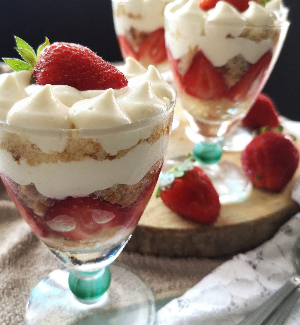 Coppe di Delizia a Limone e Fragole