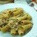 Rigatoni con Besciamella zucca e salsiccia